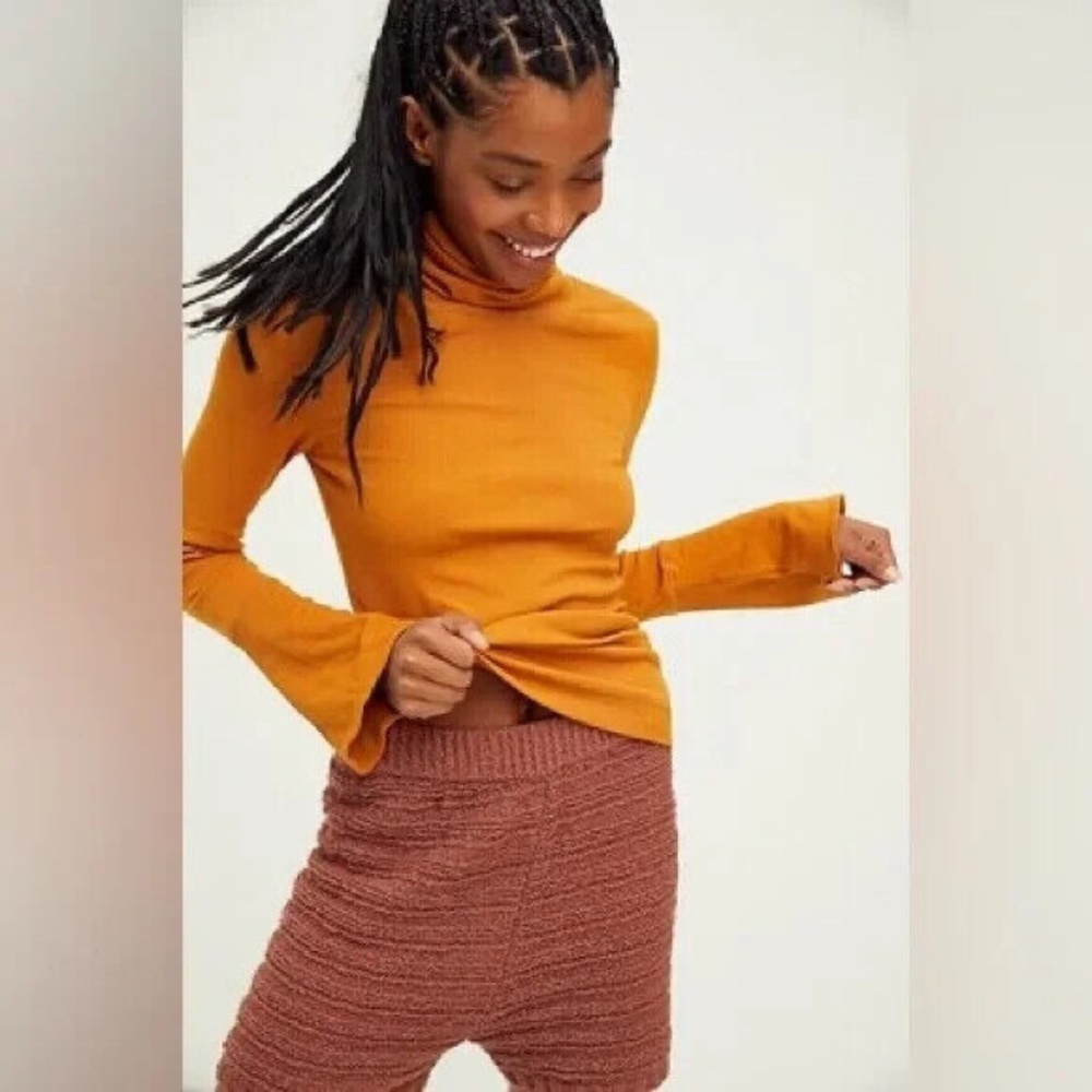 💖Free People Women Orange-Yellow Sydney Bell Sleeve TurtleNeck Top , Size Small